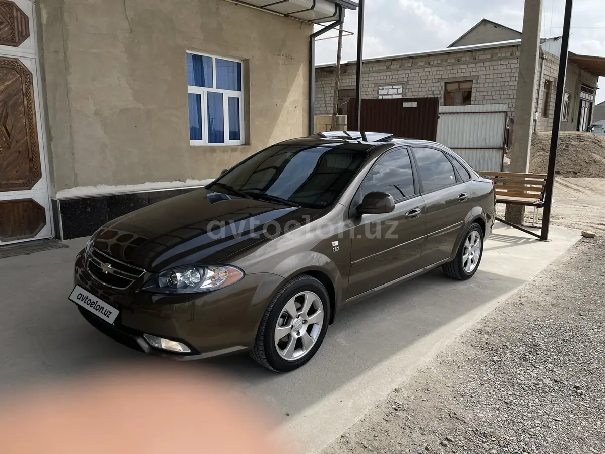 Chevrolet Gentra,  3 позиция