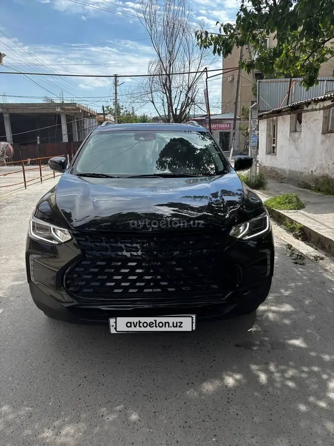 Chevrolet Tracker 2