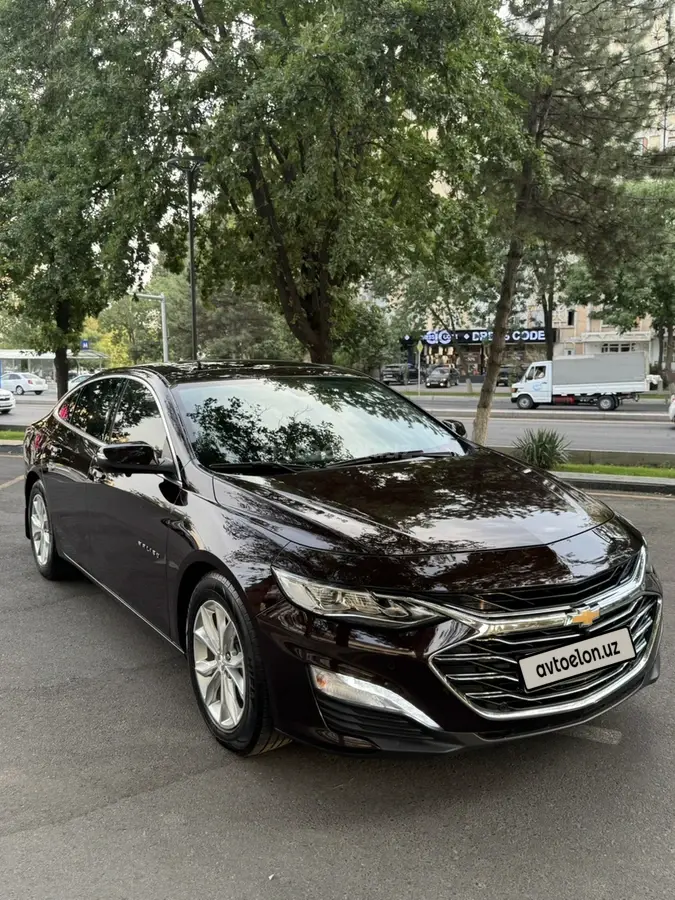 Chevrolet Malibu 2