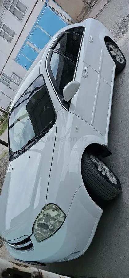 Chevrolet Lacetti,  2 позиция