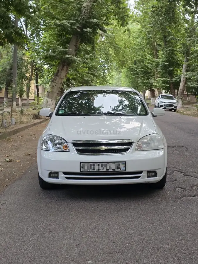 Chevrolet Lacetti,  2 позиция
