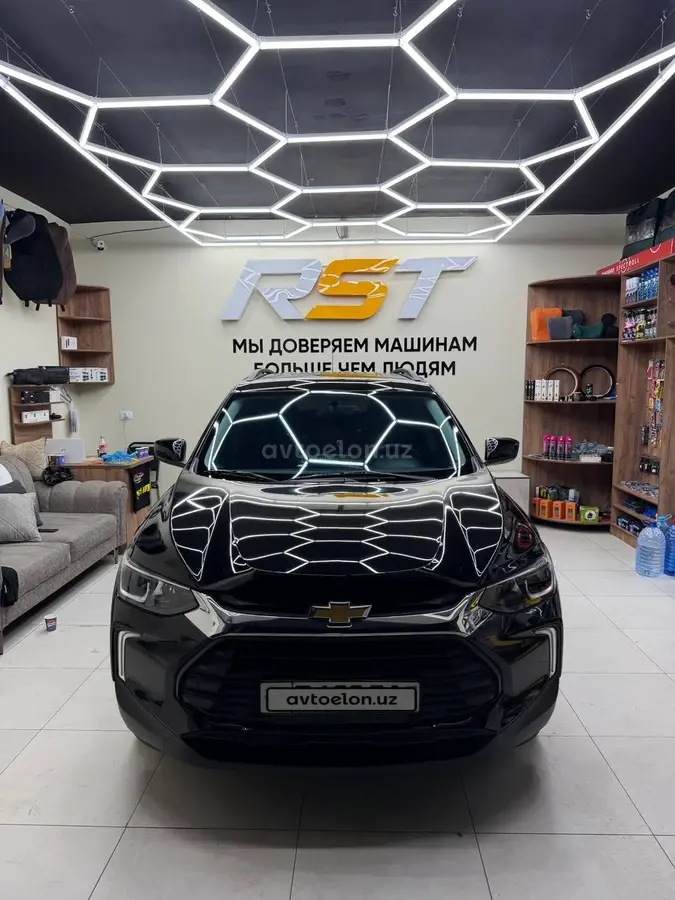 Chevrolet Tracker 2