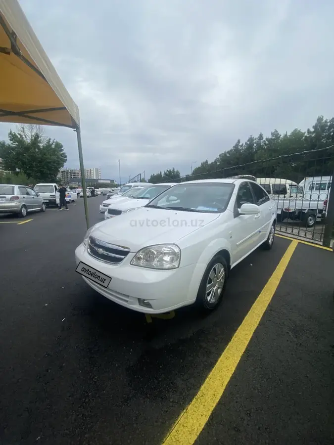 Chevrolet Lacetti,  1 позиция