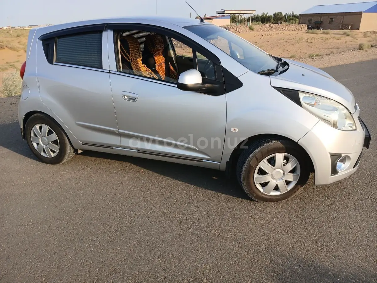 Chevrolet Spark,  2 позиция