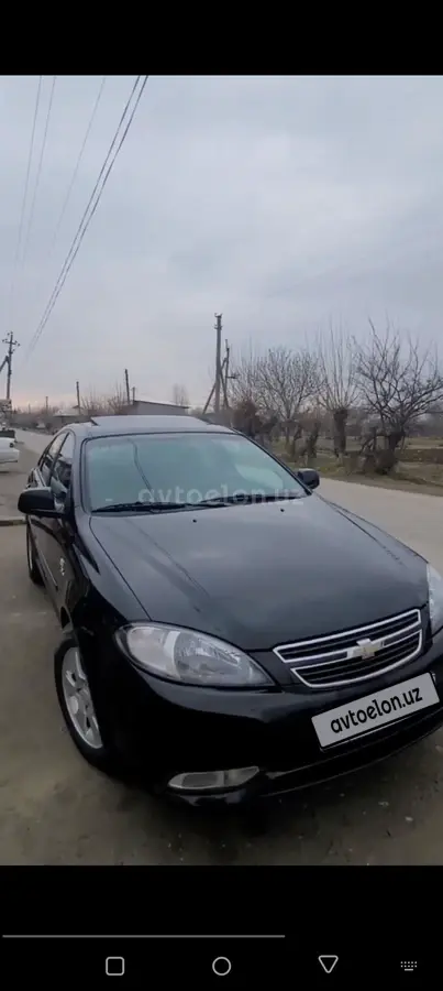 Chevrolet Gentra,  1 позиция Газ-бензин