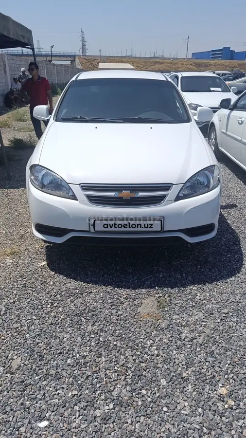Chevrolet Gentra,  2 позиция