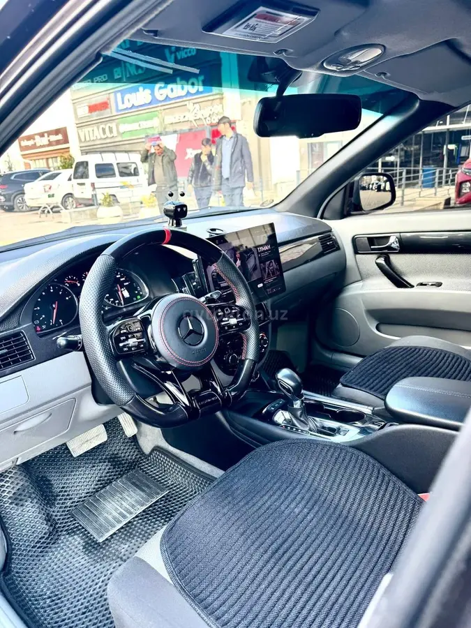 Chevrolet Gentra,  3 позиция