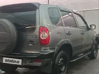 Chevrolet Niva 2004 года, в Фергана за 5 700 y.e. id7506110