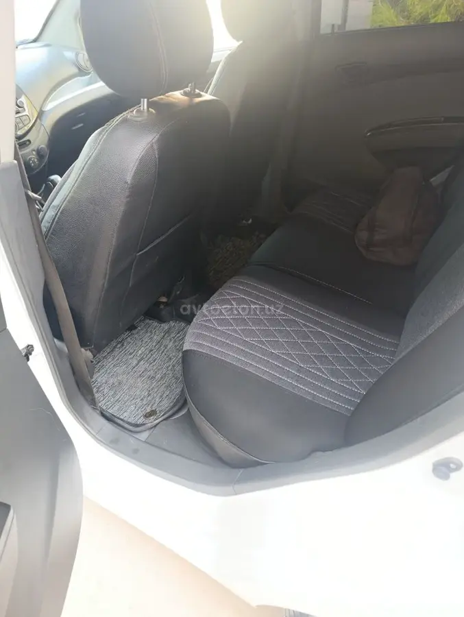 Chevrolet Spark,  4 позиция