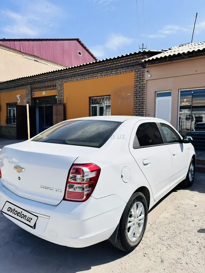 Chevrolet Cobalt,  4 позиция