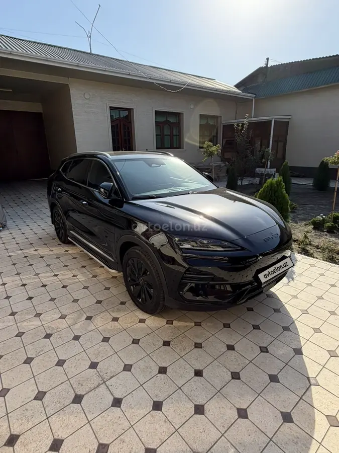 BYD Song Plus EV Champion