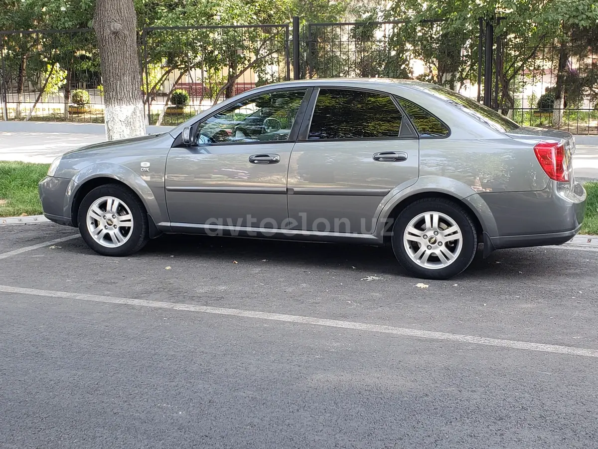 Chevrolet Lacetti,  2 позиция