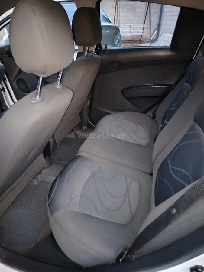 Chevrolet Spark,  2 позиция