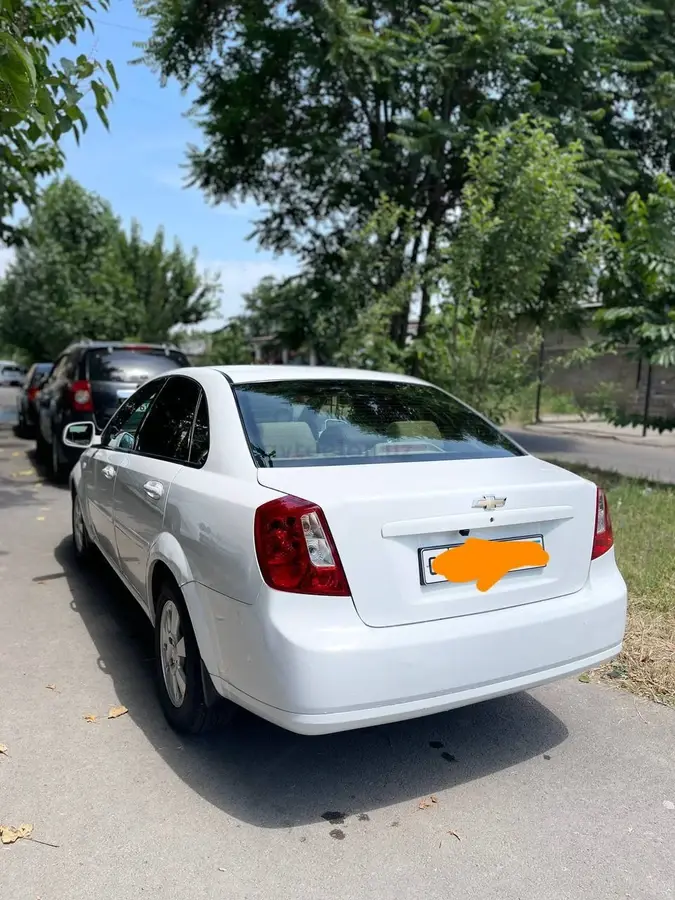 Chevrolet Gentra,  2 позиция