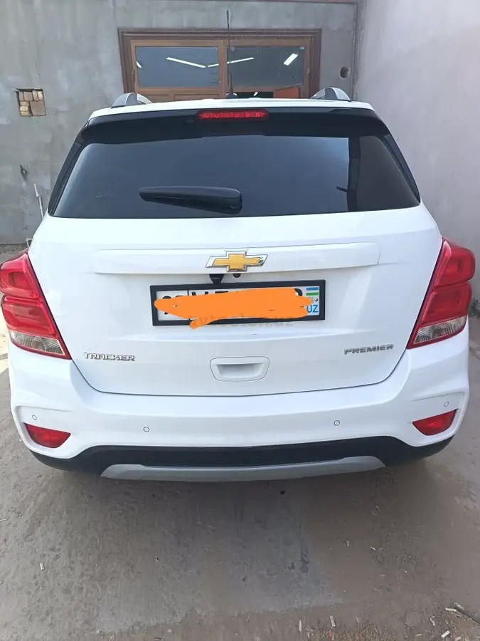 Chevrolet Tracker,  3 позиция