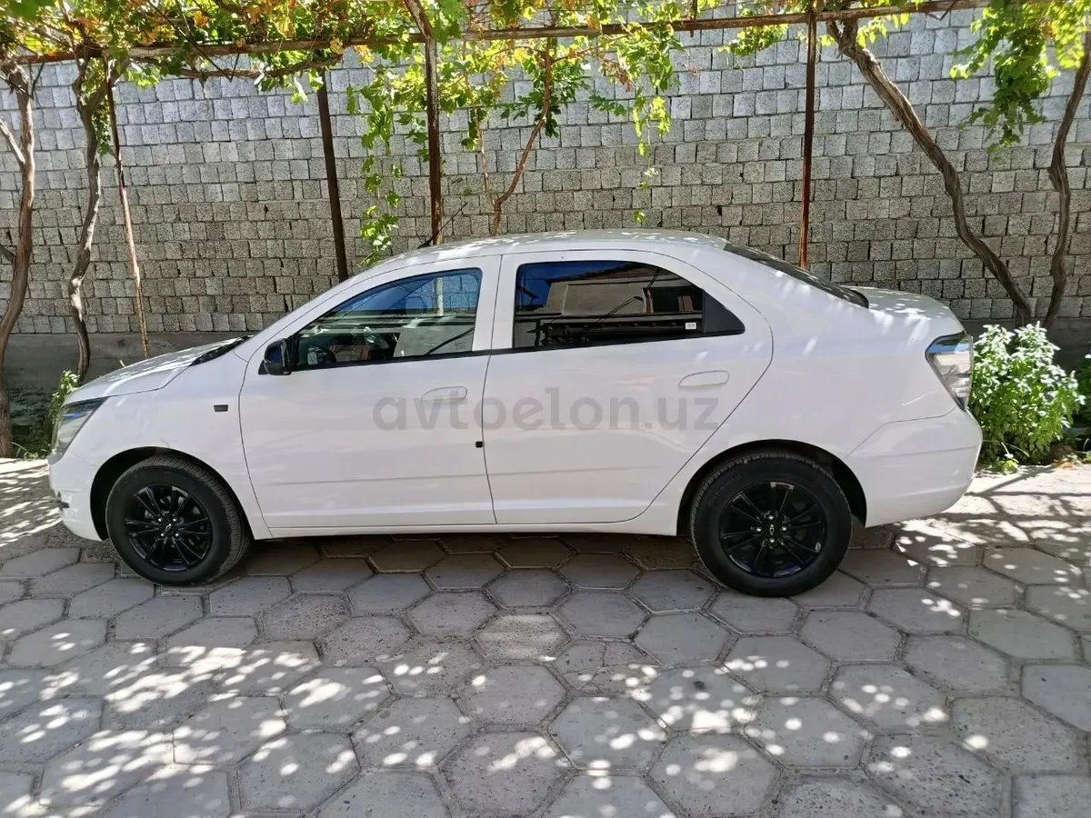 Chevrolet Cobalt,  4 позиция