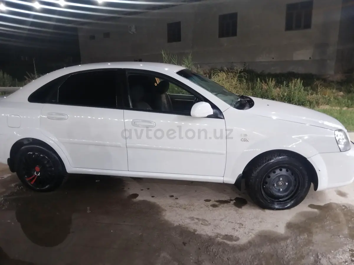 Chevrolet Lacetti,  2 позиция