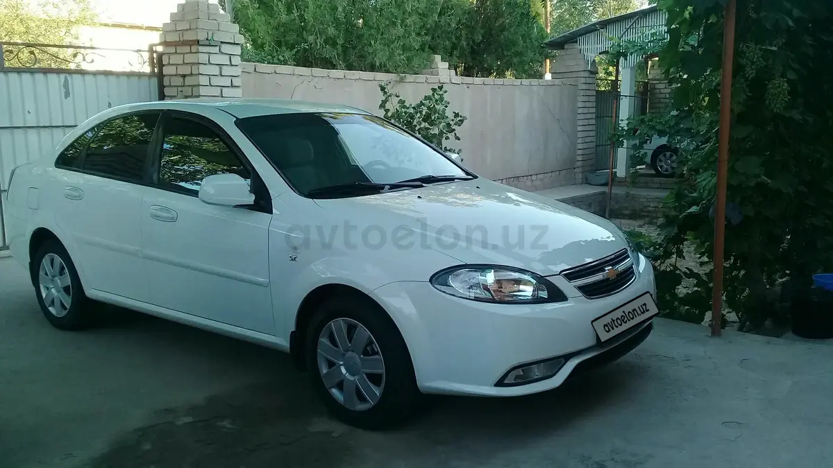 Chevrolet Gentra,  1 позиция