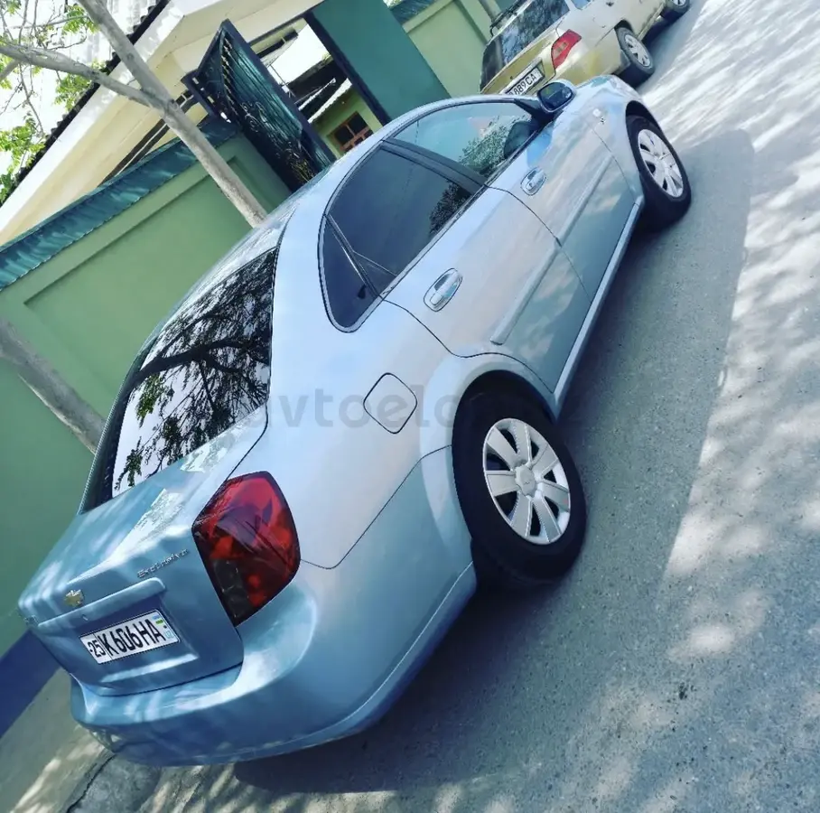 Chevrolet Lacetti,  2 позиция