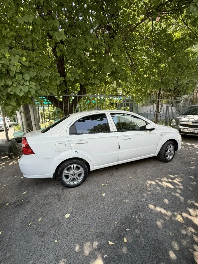 Chevrolet Nexia 3,  4 позиция