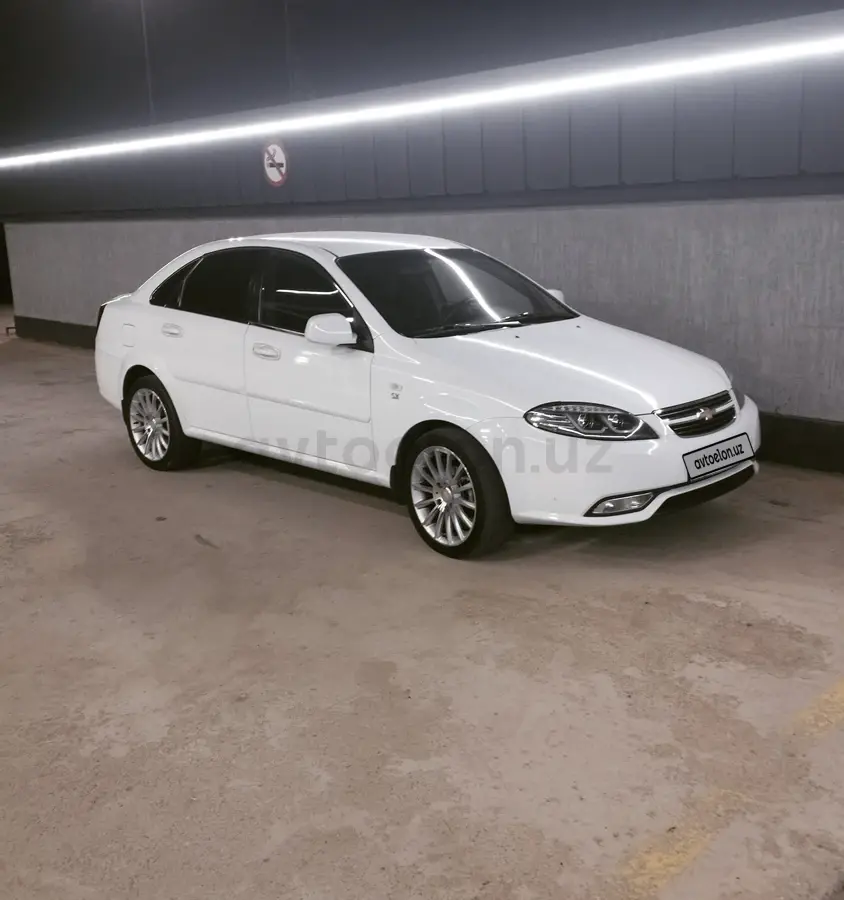 Chevrolet Gentra,  2 позиция