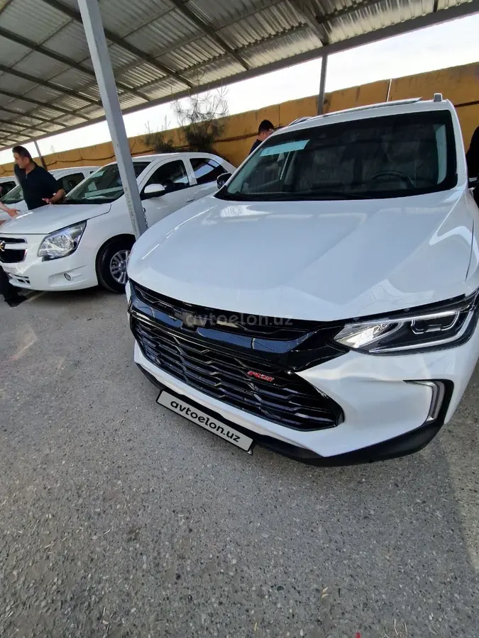 Chevrolet Tracker 2
