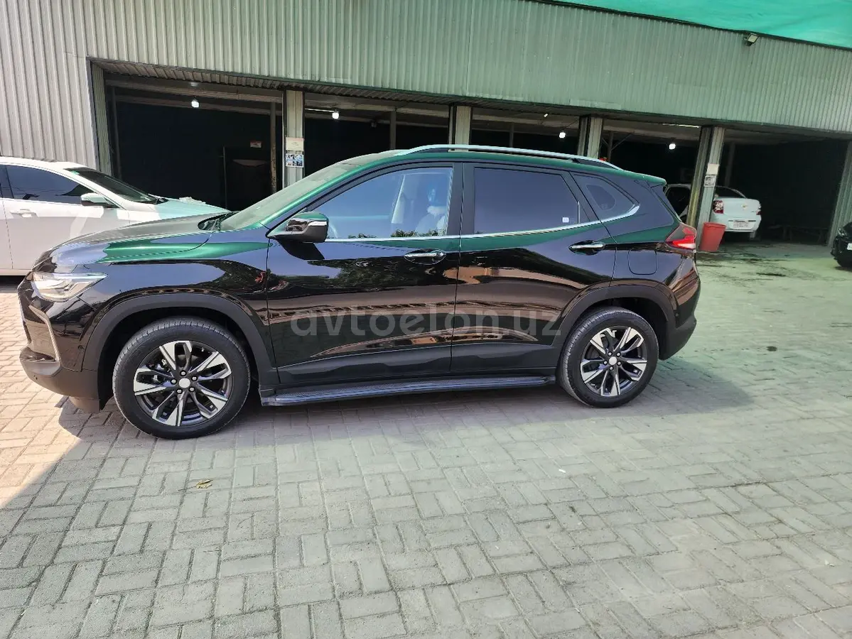 Chevrolet Tracker 2