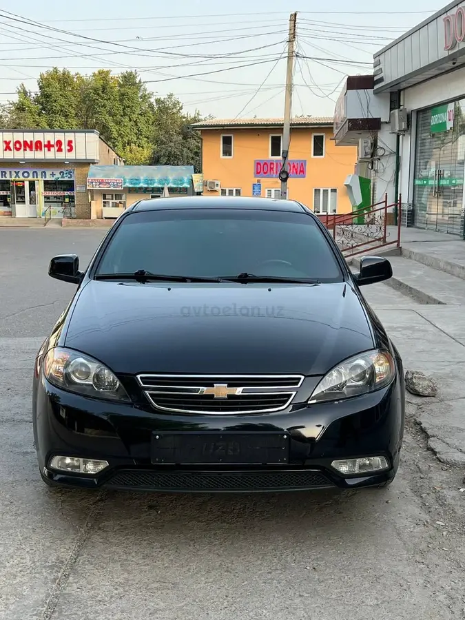 Chevrolet Gentra,  3 позиция
