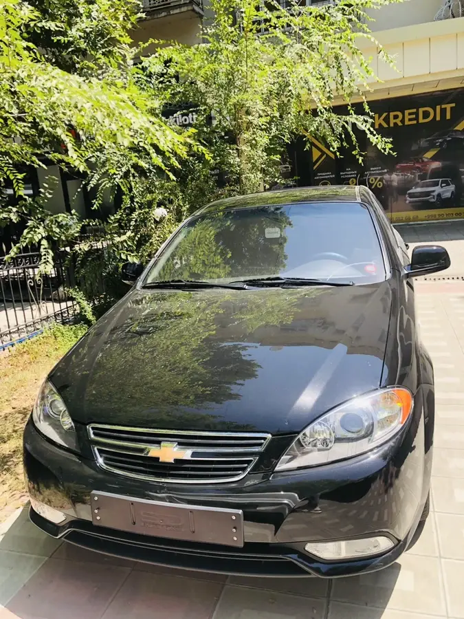 Chevrolet Gentra,  3 позиция