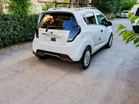 Белый Chevrolet Spark, 4 позиция 2012 года, КПП Автомат, в Самарканд за 4 950 y.e. id7375783