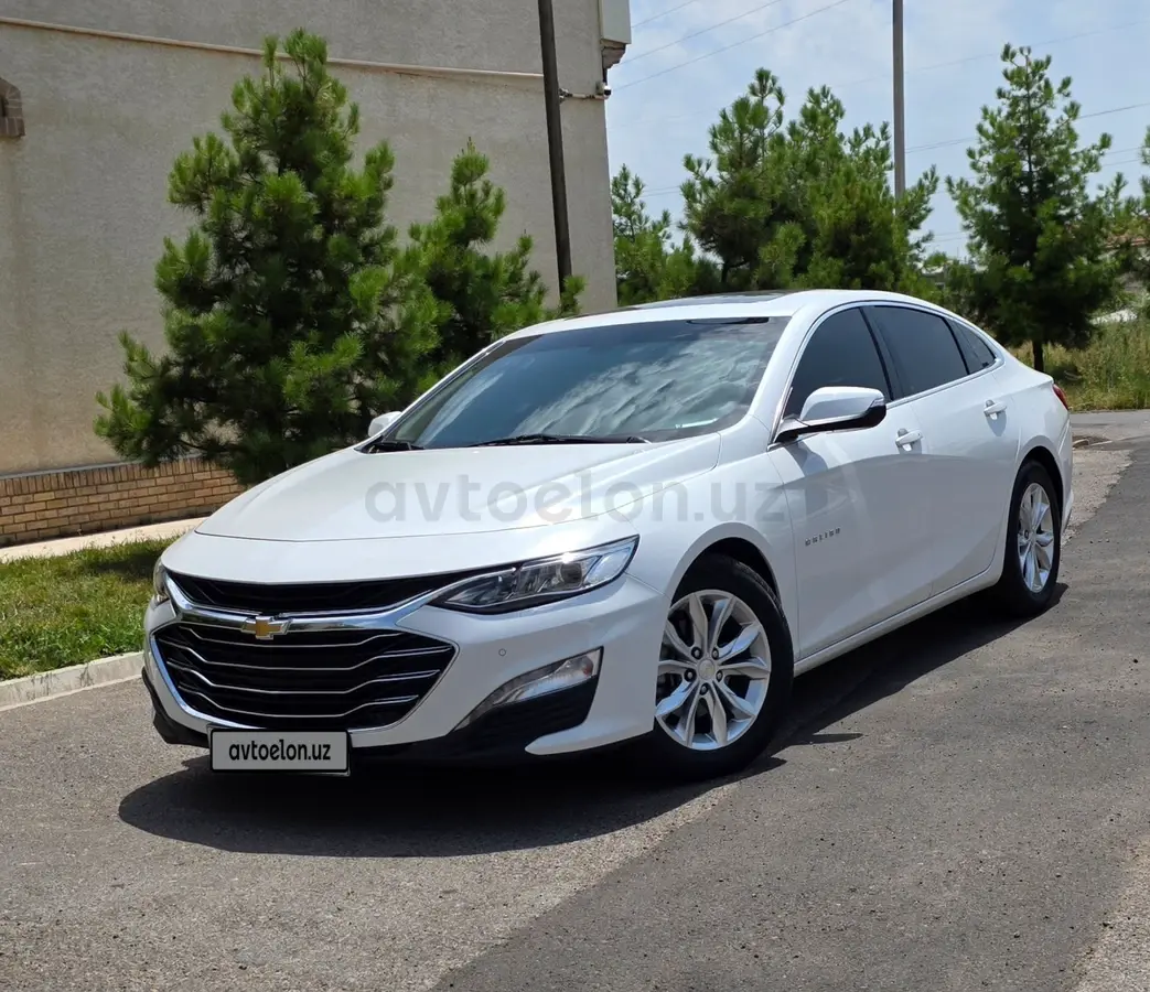 Chevrolet Malibu 2