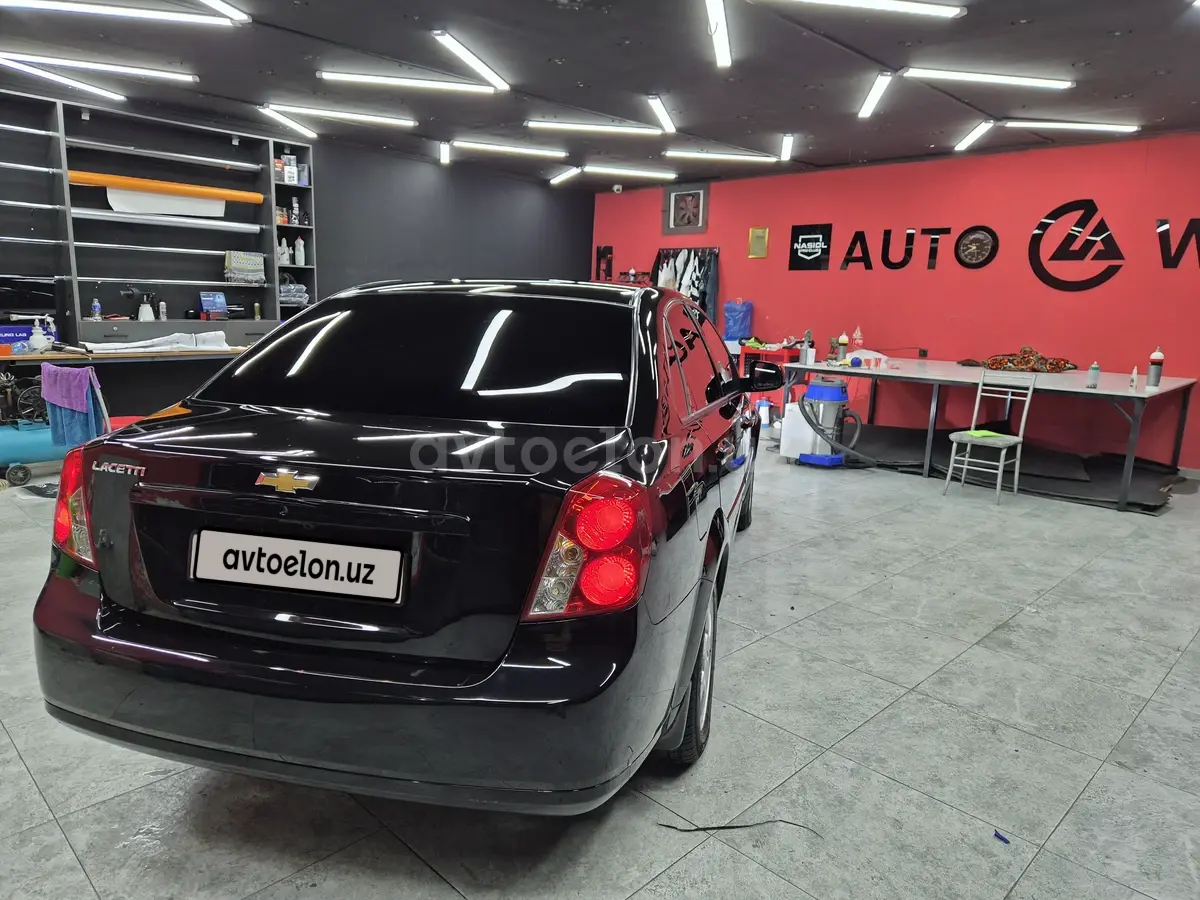 Chevrolet Gentra,  3 позиция