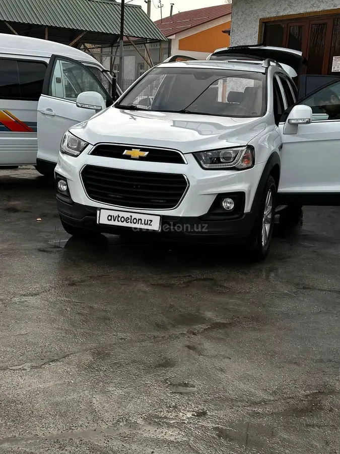 Chevrolet Captiva,  4 позиция