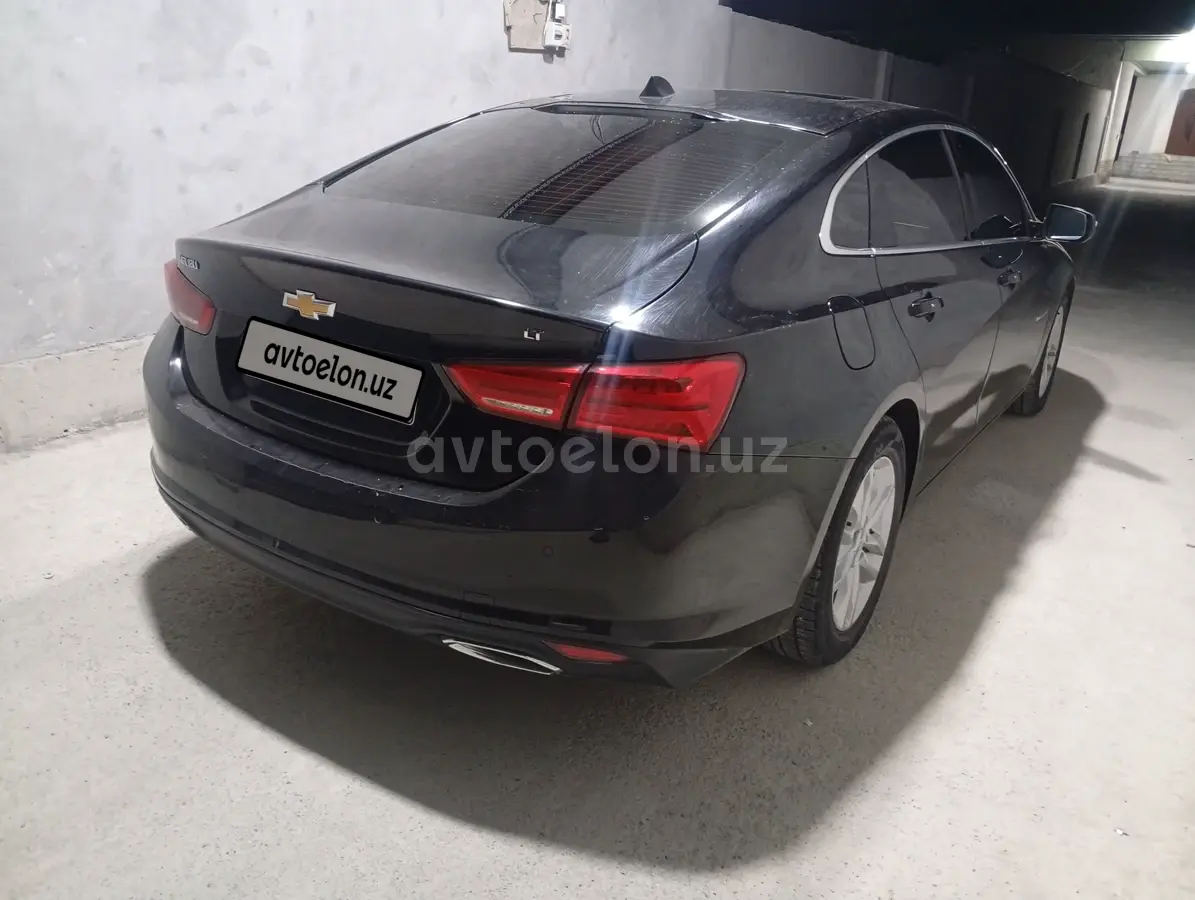 Chevrolet Malibu 2