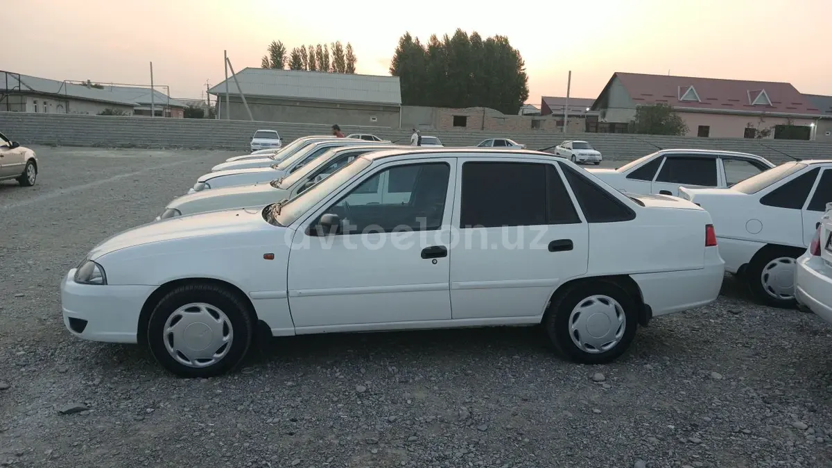 Chevrolet Nexia 2,  3 позиция DOHC