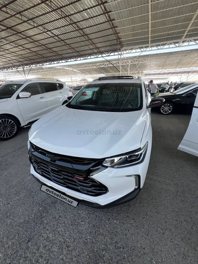 Chevrolet Tracker 2