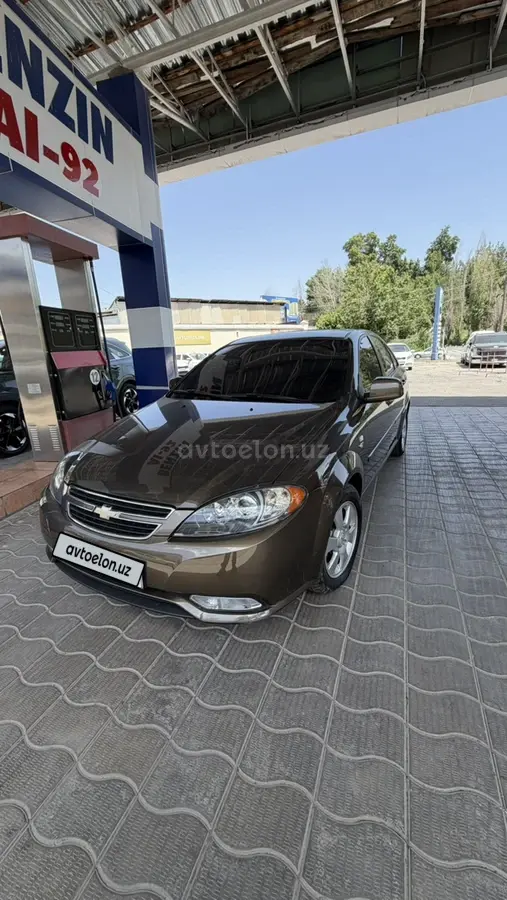 Chevrolet Gentra,  3 позиция