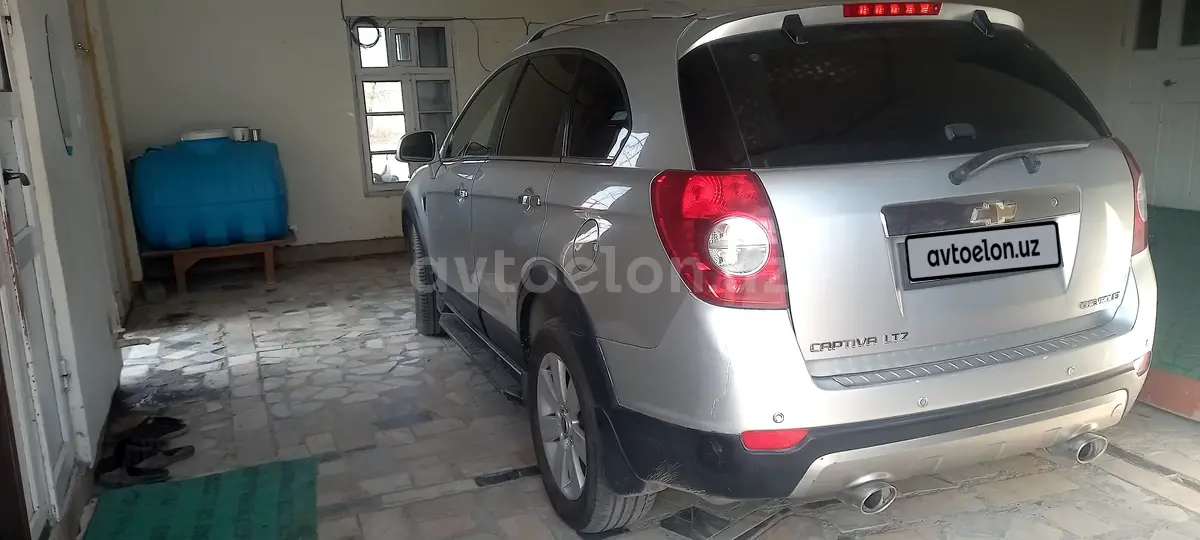 Chevrolet Captiva,  1 позиция