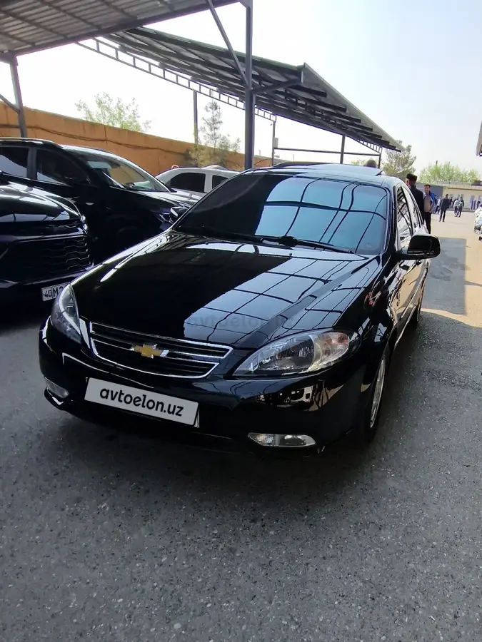 Chevrolet Gentra,  2 позиция