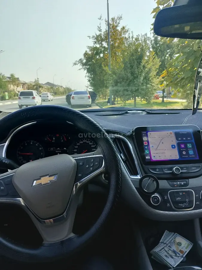 Chevrolet Malibu 2