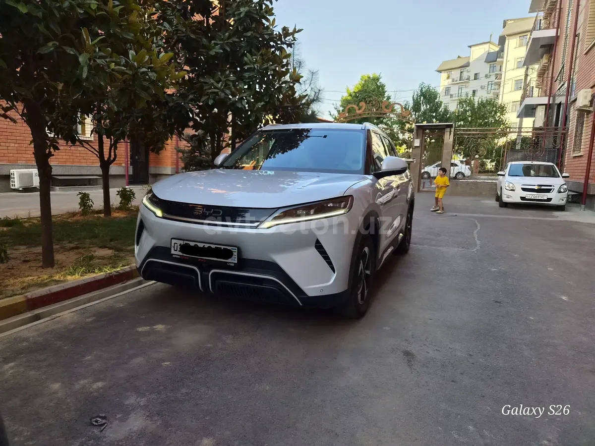BYD Yuan UP