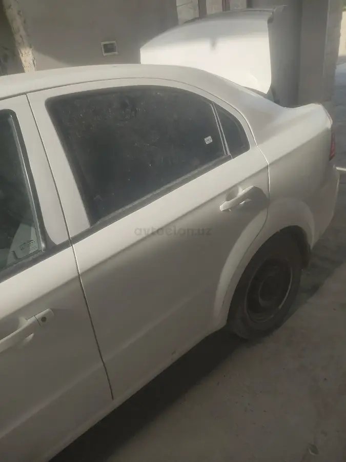 Chevrolet Nexia 3,  2 позиция