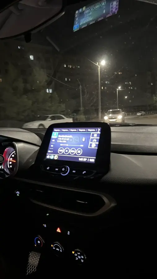 Chevrolet Tracker,  2 позиция