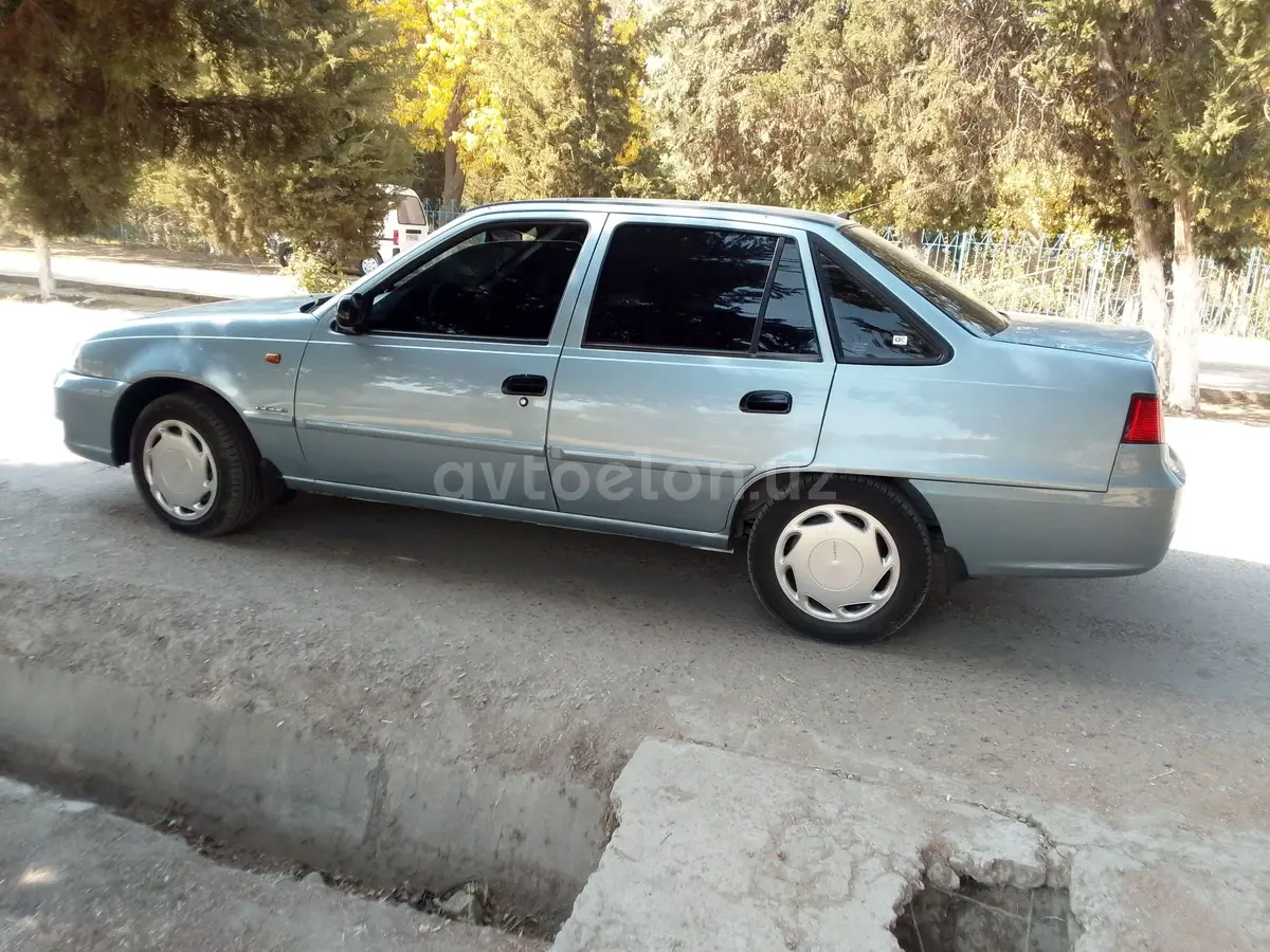 Chevrolet Nexia 2,  1 позиция DOHC
