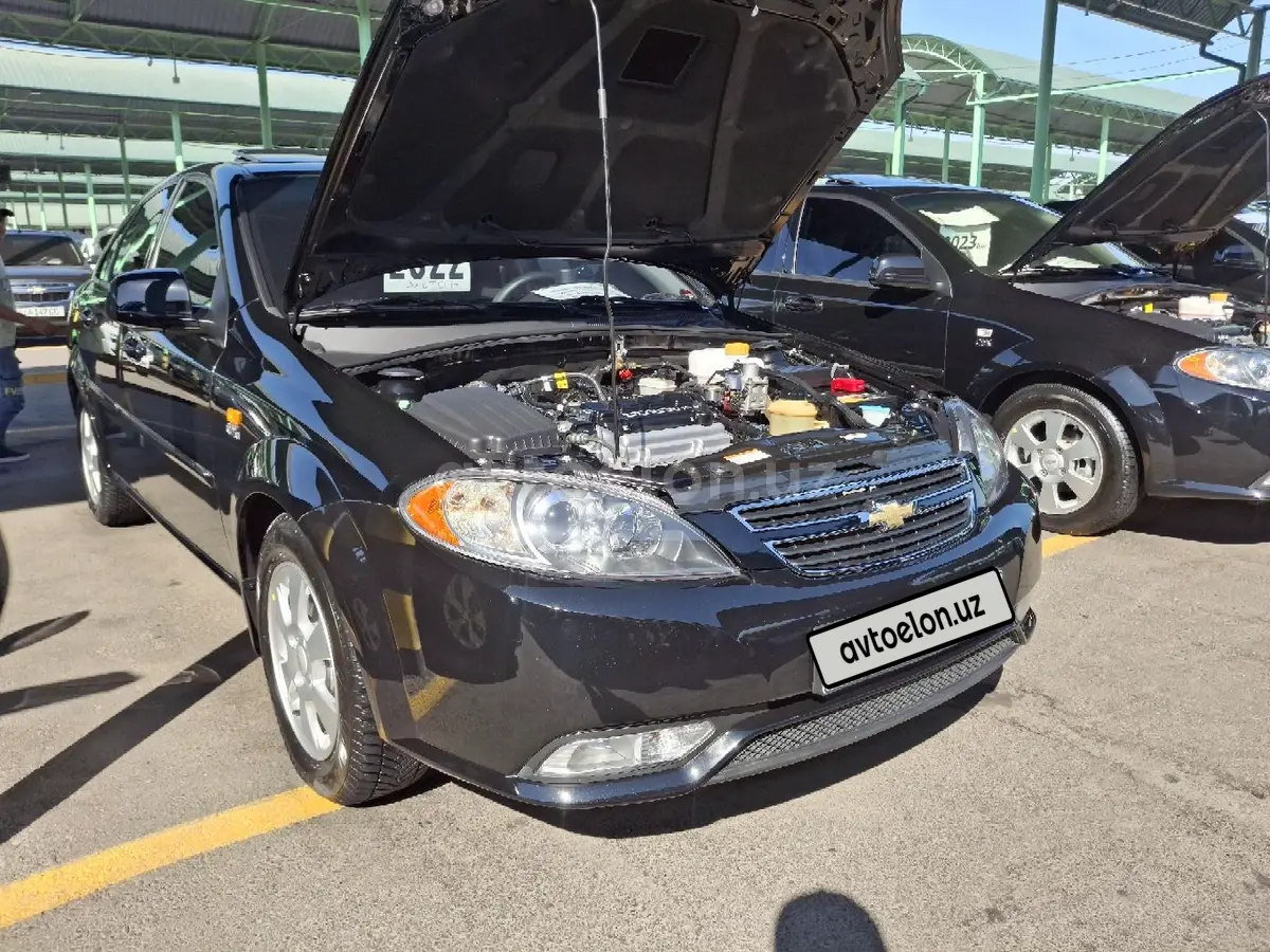 Chevrolet Gentra,  3 позиция