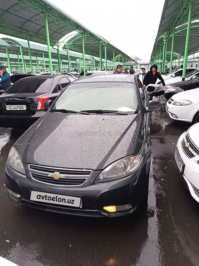 Chevrolet Gentra,  2 позиция