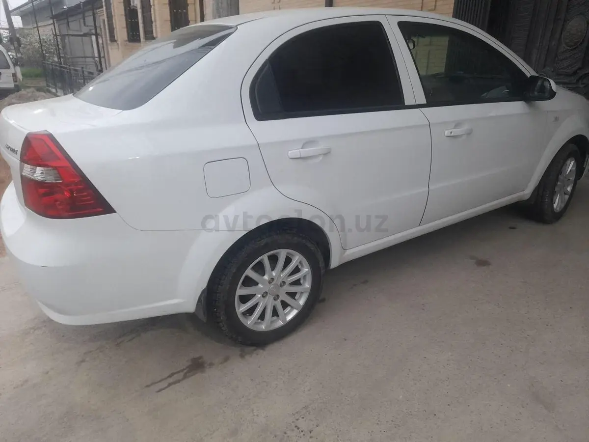 Chevrolet Nexia 3,  2 позиция