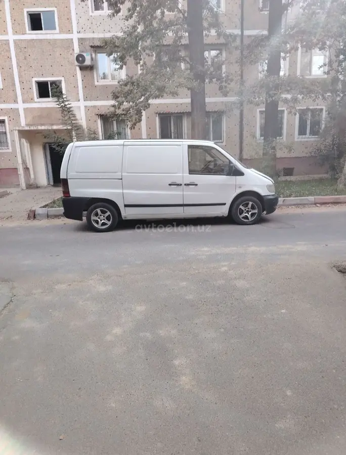 Mercedes-Benz Vito