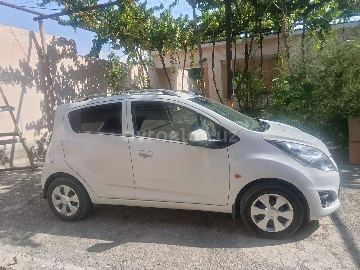 Chevrolet Spark,  2 позиция
