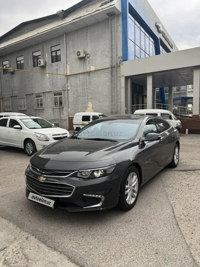 Chevrolet Malibu 2